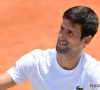 Djokovic stoot zonder setverlies door naar achtste finales in Parijs, Tsitsipas treft winnaar van 2015