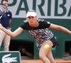 Na stunt tegen Halep de anticlimax: Elise Mertens moet opgeven in kwartfinale tegen voormalige dubbelpartner