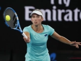 Elise Mertens zorgt voor onwaarschijnlijke comeback en heeft ticket voor derde ronde Australian Open beet