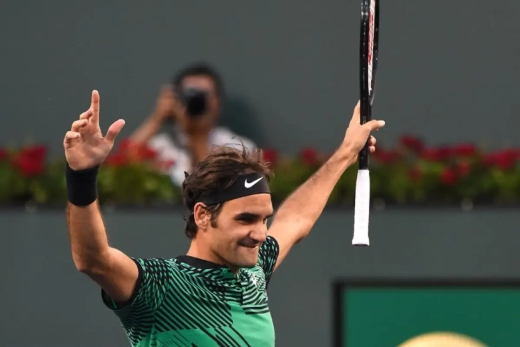 Oud, maar bijlange nog niet versleten: Federer legt Nadal over de knie en zet nieuwe titel op zijn naam