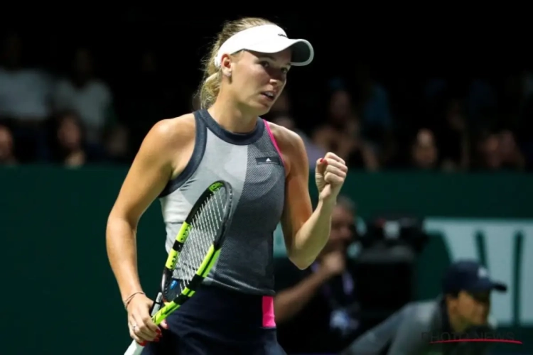 Wozniacki blijft in bloedvorm en is eerste finaliste op de WTA Finals