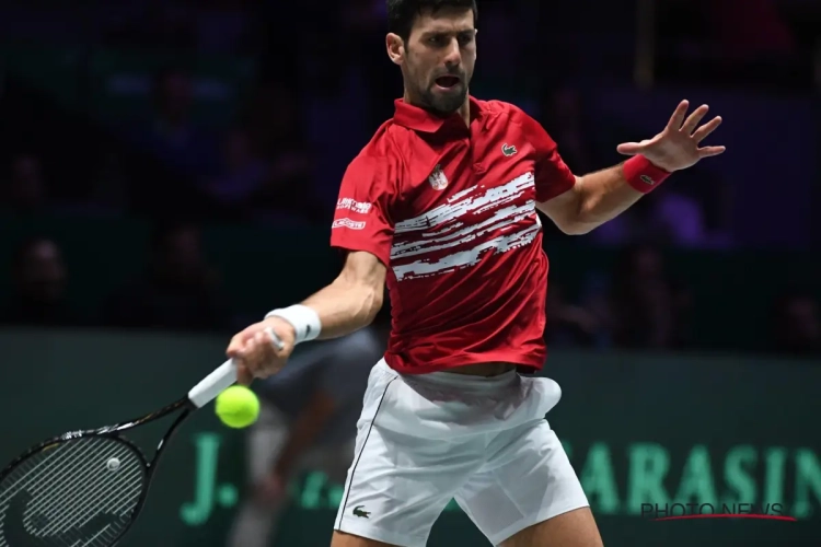 Djokovic lijkt het te hebben begrepen: bezoek aan historische site mét mondmasker