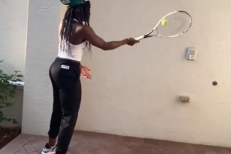 π₯ Ook Gauff waagt zich aan challenge van Federer... maar vergeet in eerste instantie het belangrijkste